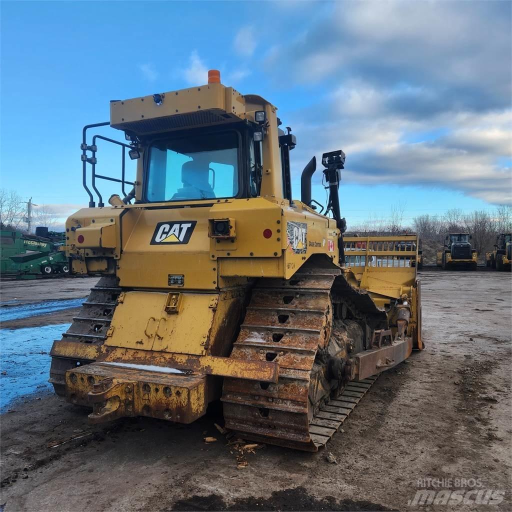 CAT D6T XW WH Telaketjupuskutraktorit