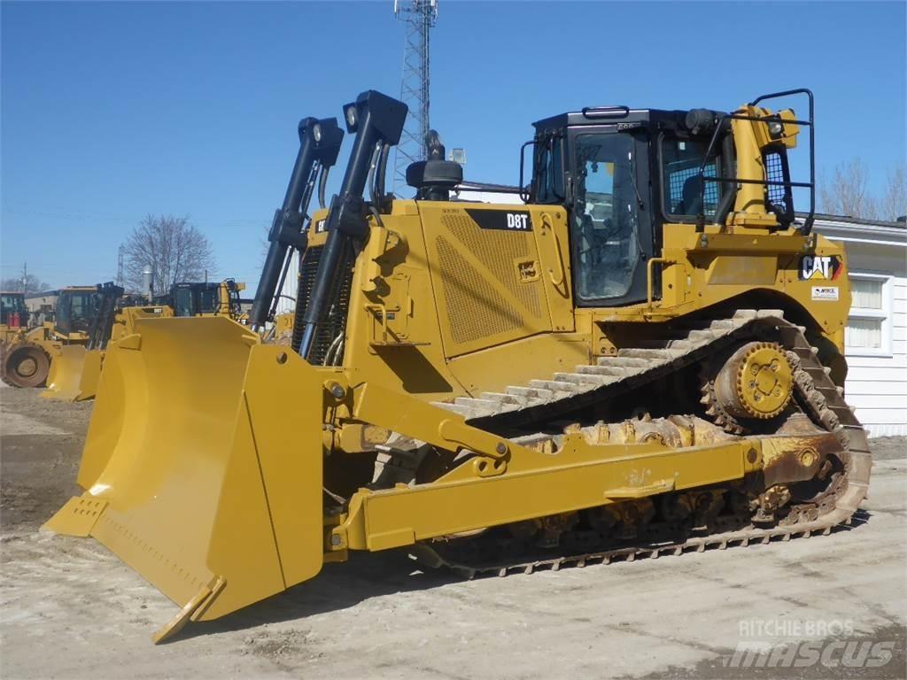 CAT D8T Telaketjupuskutraktorit