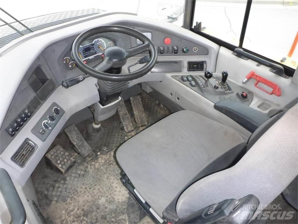 Volvo A25G Dumpperit