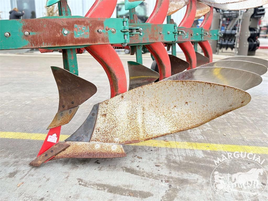 Kverneland 4 korpusų Muut maatalouskoneet