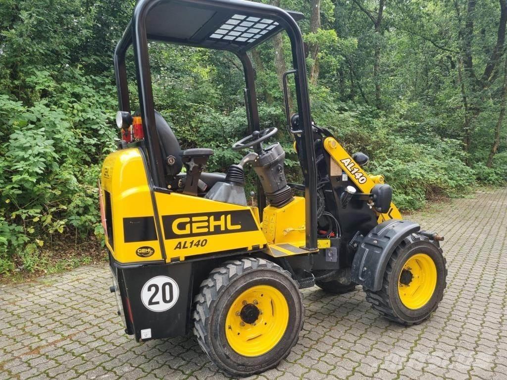 Gehl AL140 Pienkuormaajat