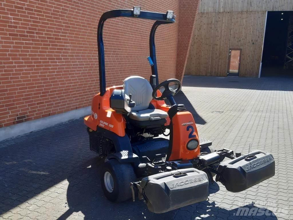 Jacobsen ECLIPS 322 Päältäajettavat ruohonleikkurit