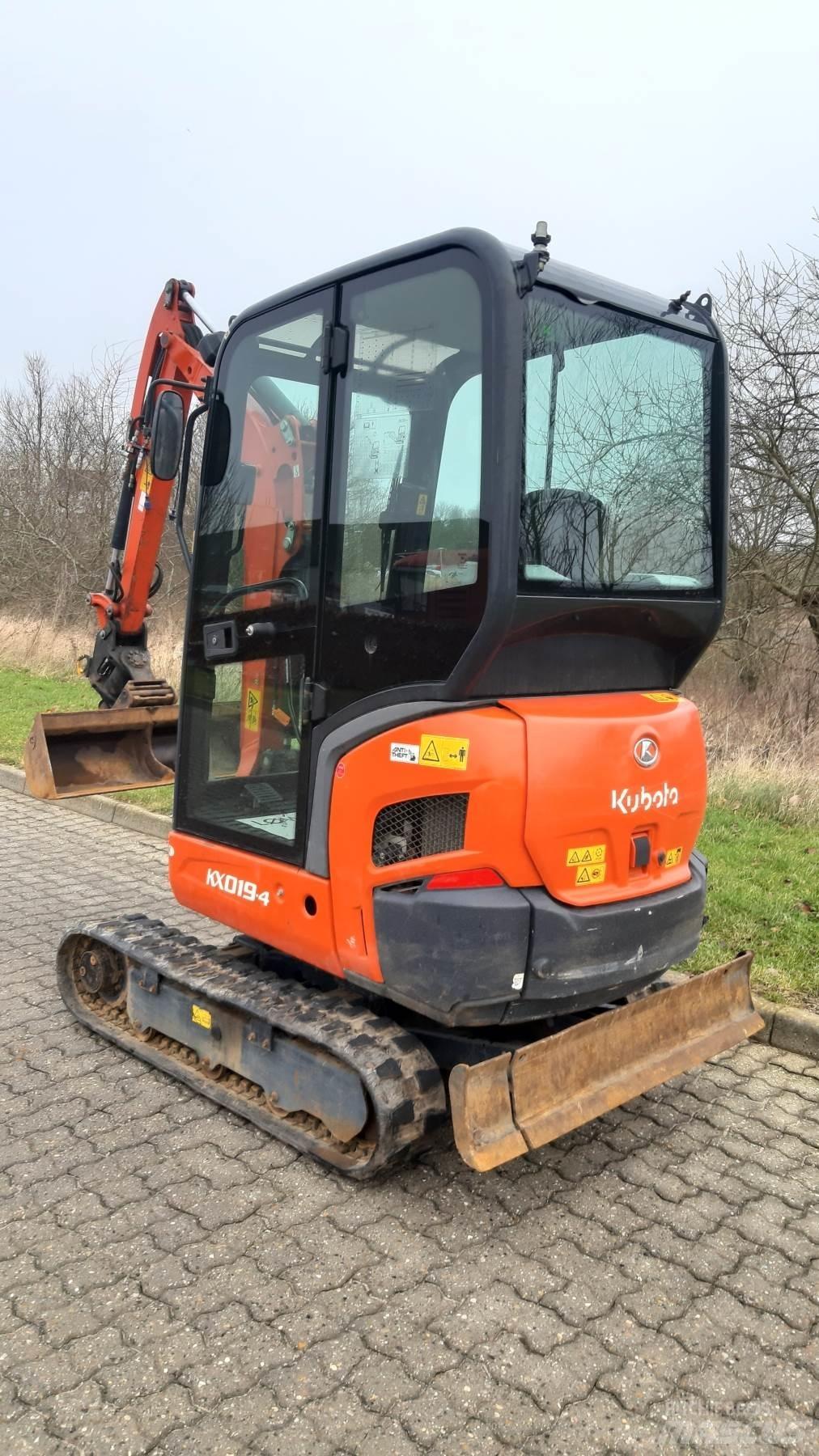 Kubota KX019-4 Minikaivukoneet < 7t