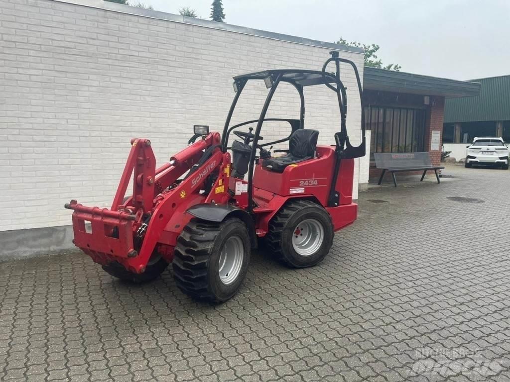 Schäffer 2434 Pienkuormaajat