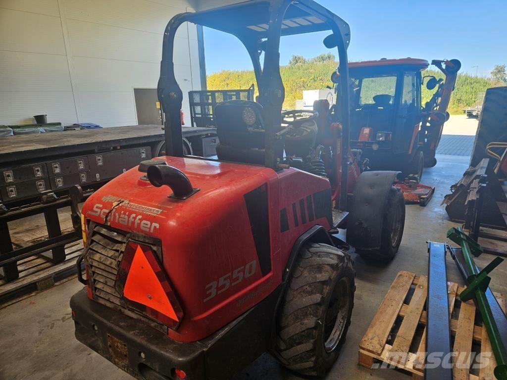 Schäffer 3550 Pienkuormaajat