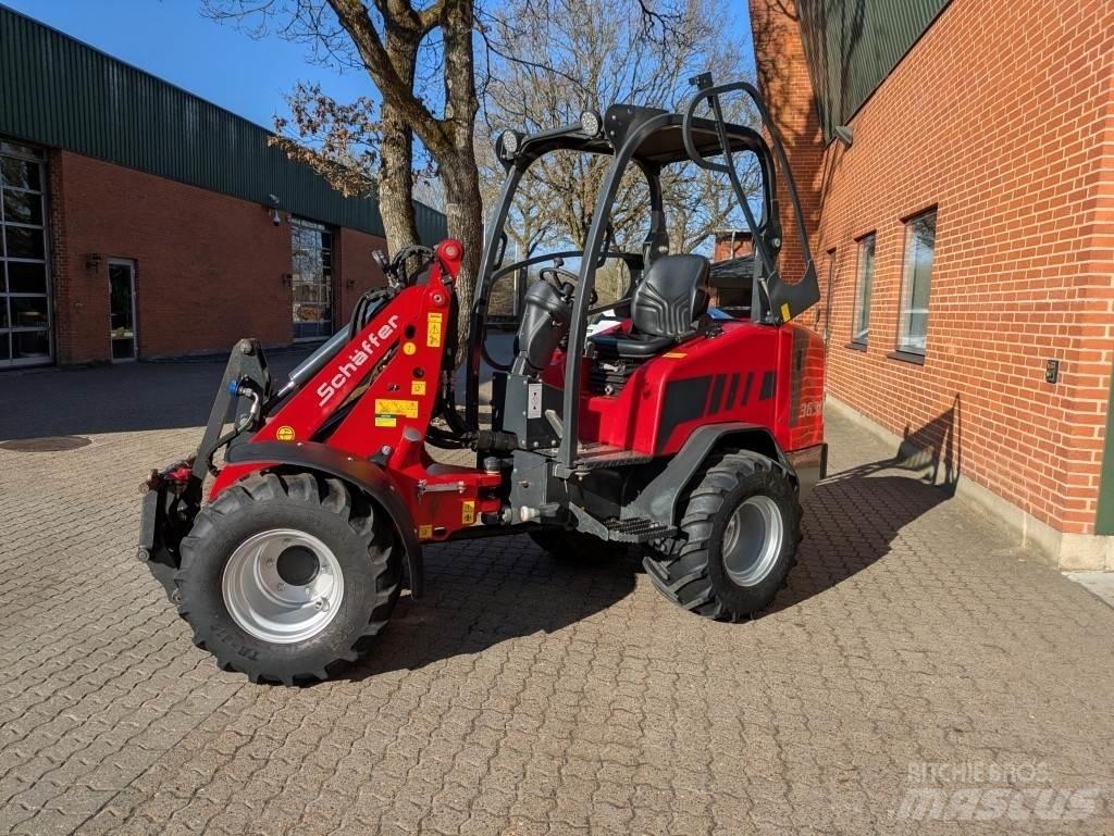 Schäffer 3630 Pienkuormaajat