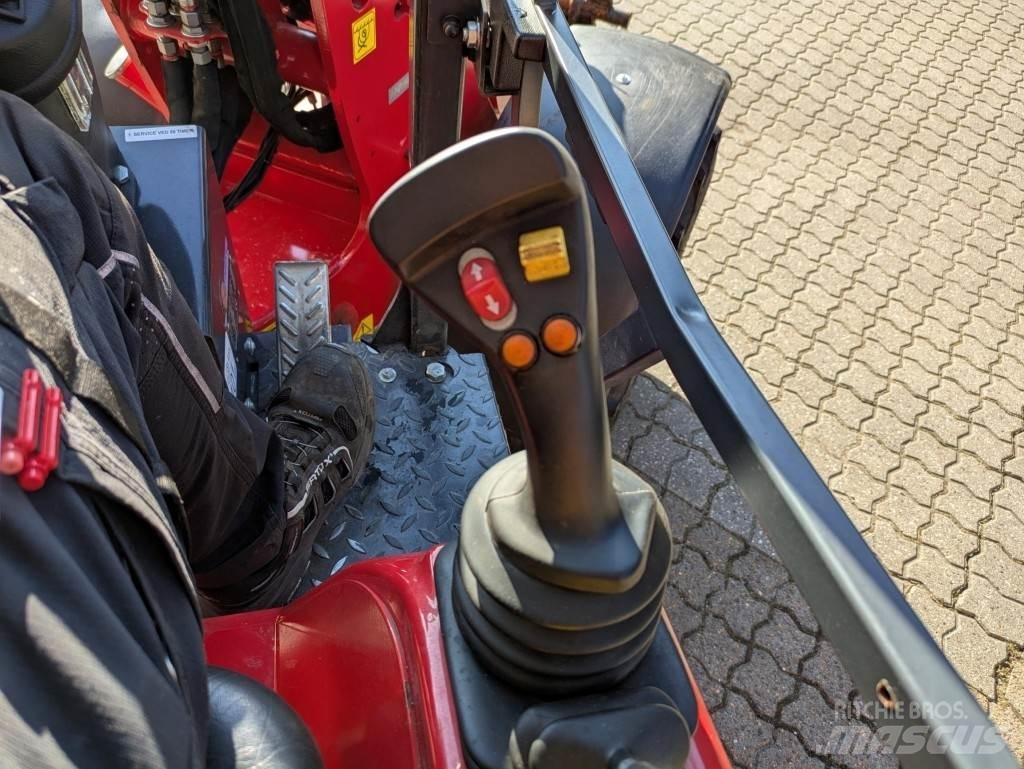 Schäffer 3630 Pienkuormaajat
