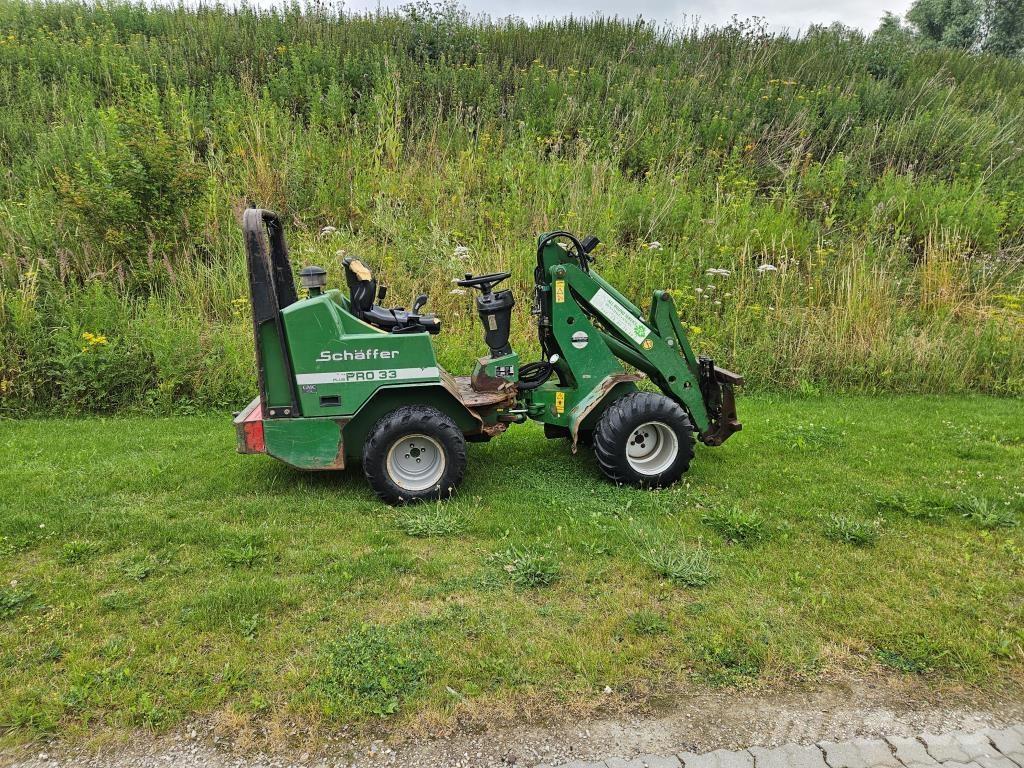 Schäffer Plus Pro 33 Pienkuormaajat