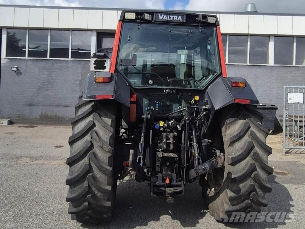 Valmet 6750 Traktorit