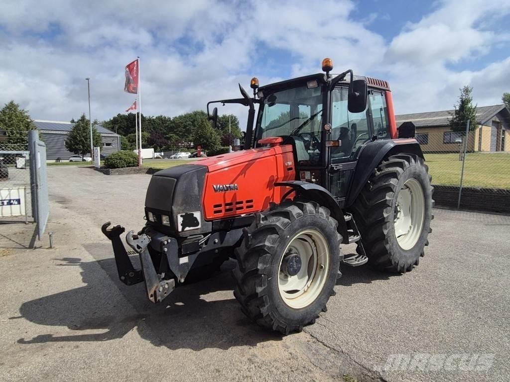 Valmet 6750 Traktorit