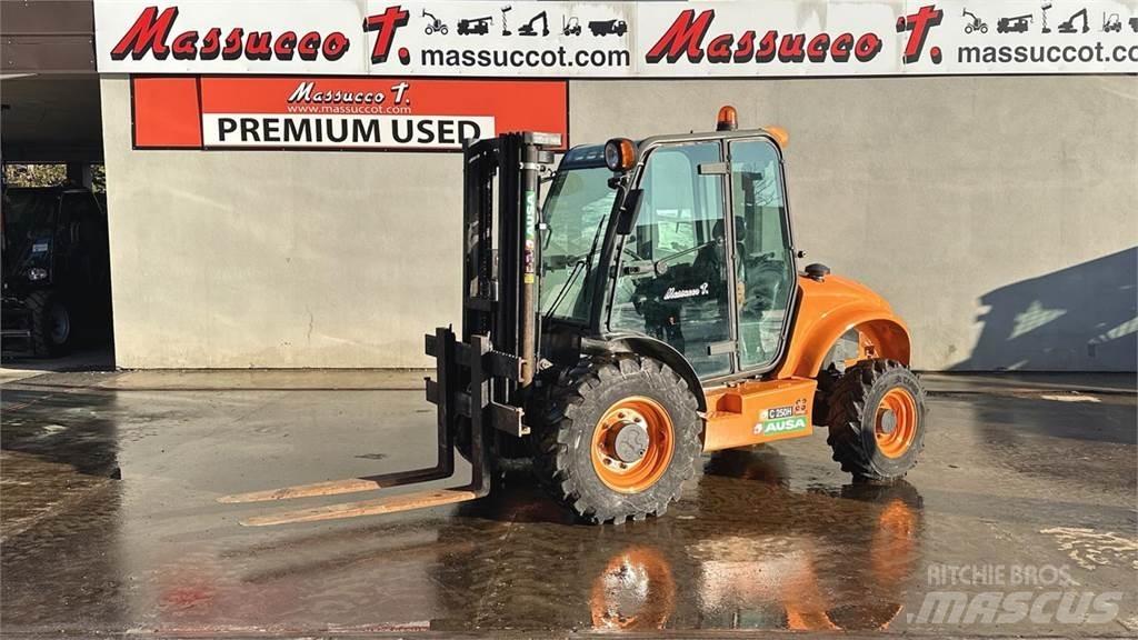 Ausa C250H 4X4 Maastotrukit