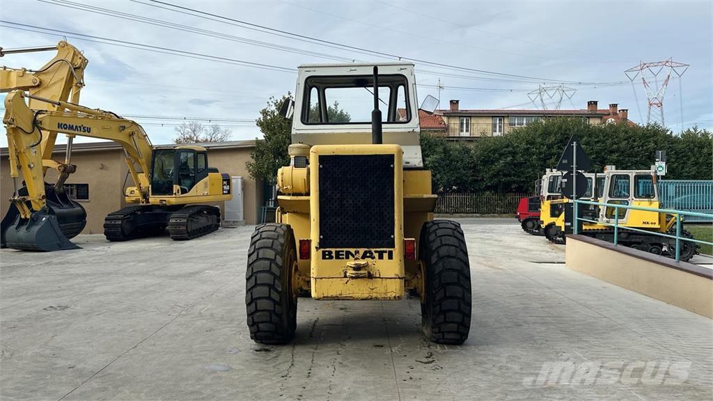 Benati 12 S 4X4 Pyöräkuormaajat