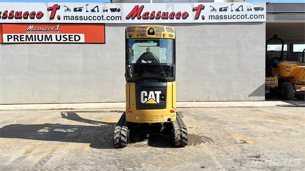 CAT 302CR Minikaivukoneet < 7t