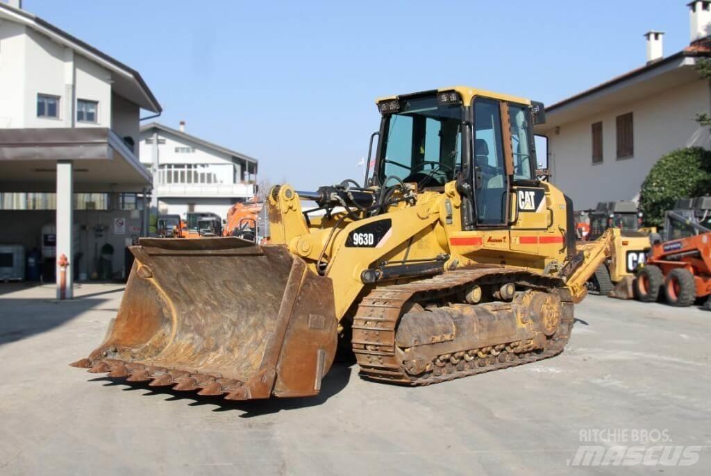 CAT 963D Pyöräkuormaajat