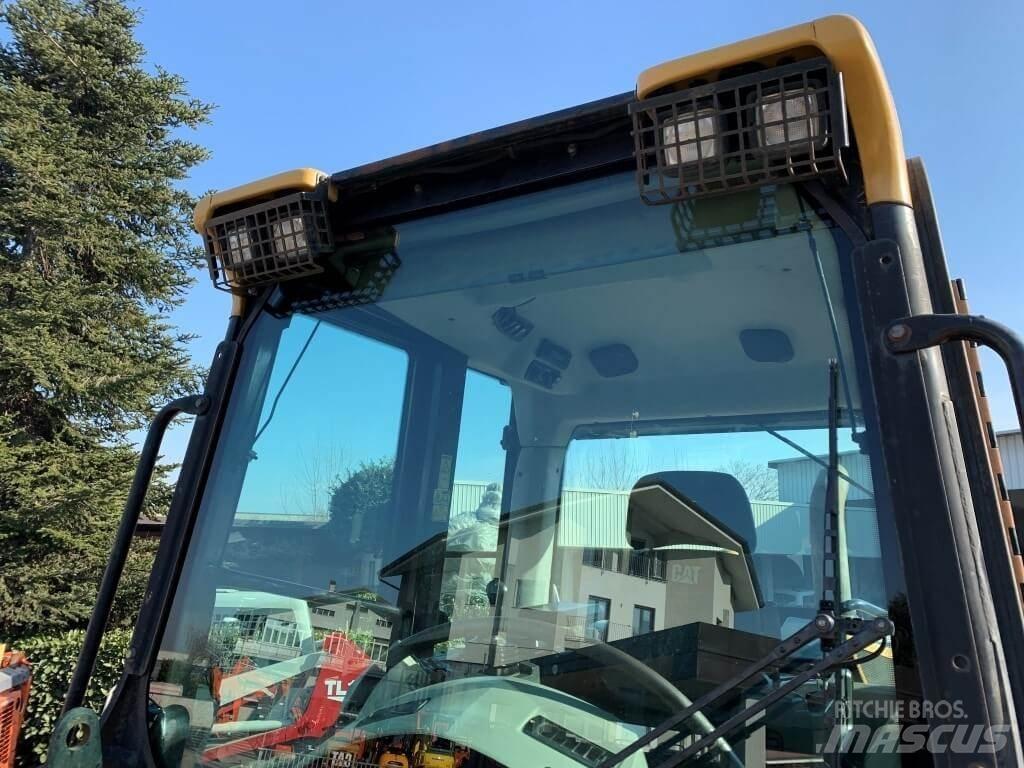 CAT 963D Pyöräkuormaajat