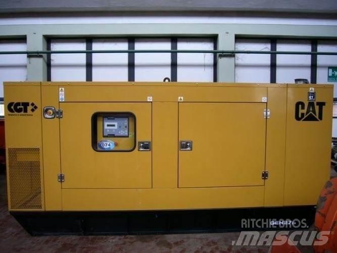 CAT GEH275 Valopylväät