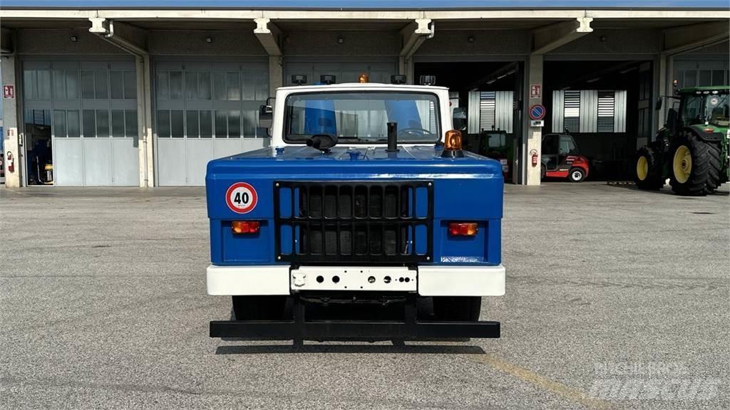  Fresia F60 4X4 Lumiaurat