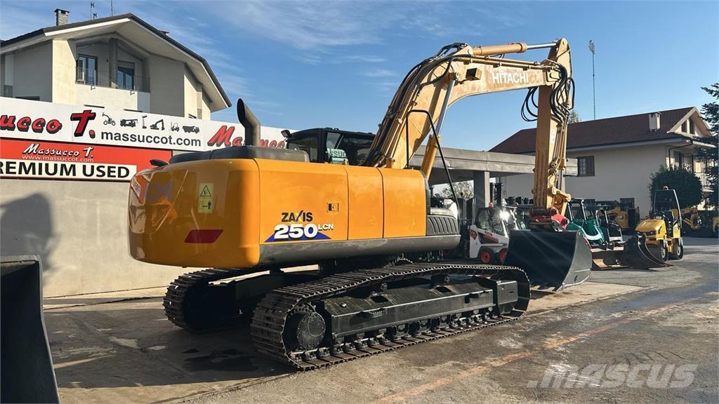 Hitachi X250LCN-5B Telakaivukoneet
