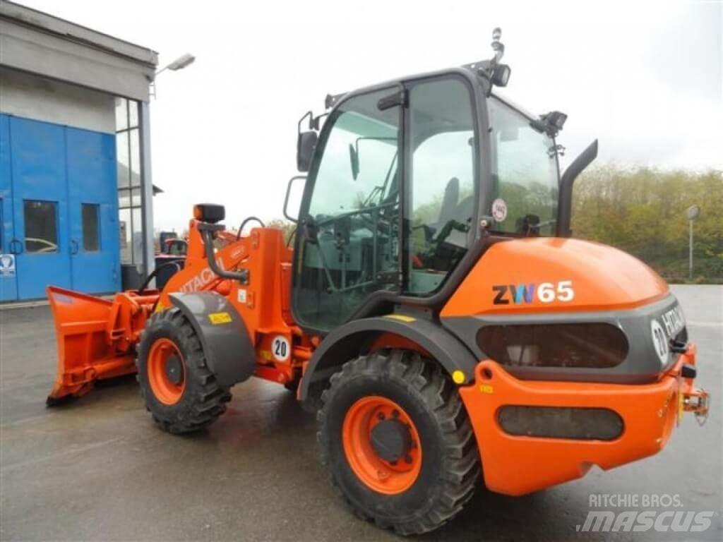Hitachi ZW 65 Lumiaurat