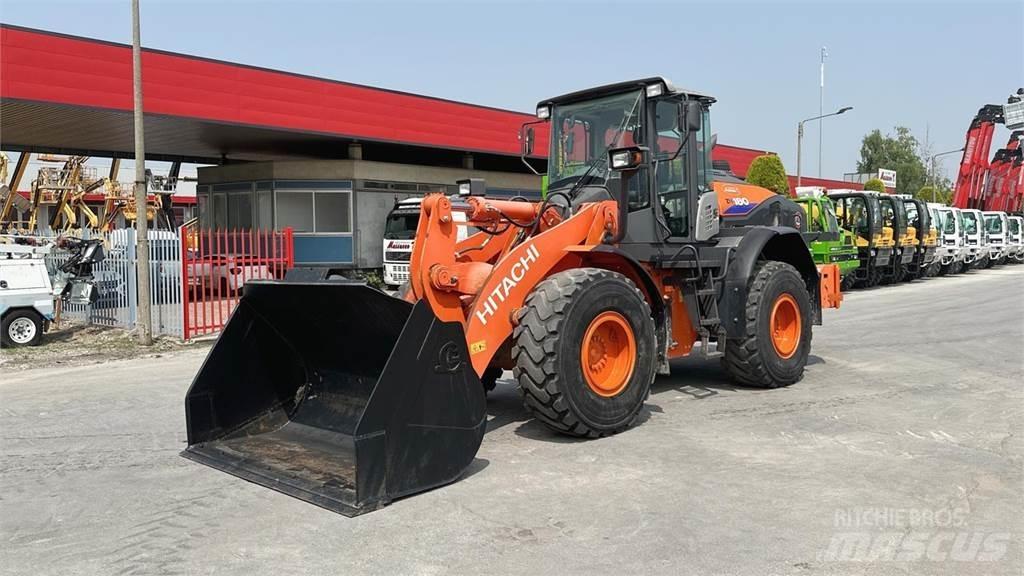 Hitachi ZW180-6 Pyöräkuormaajat