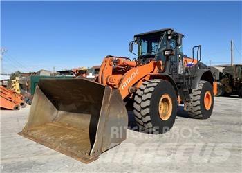 Hitachi ZW250-6 Pyöräkuormaajat