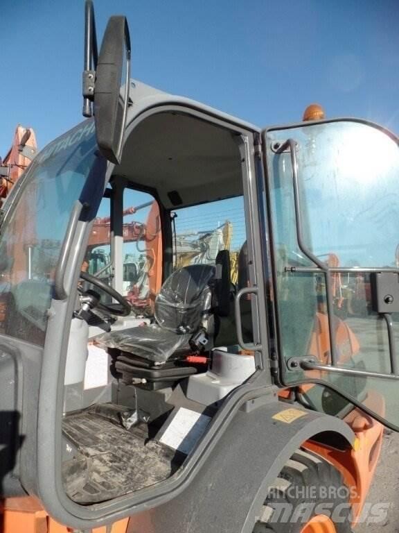 Hitachi ZW65 Pyöräkuormaajat