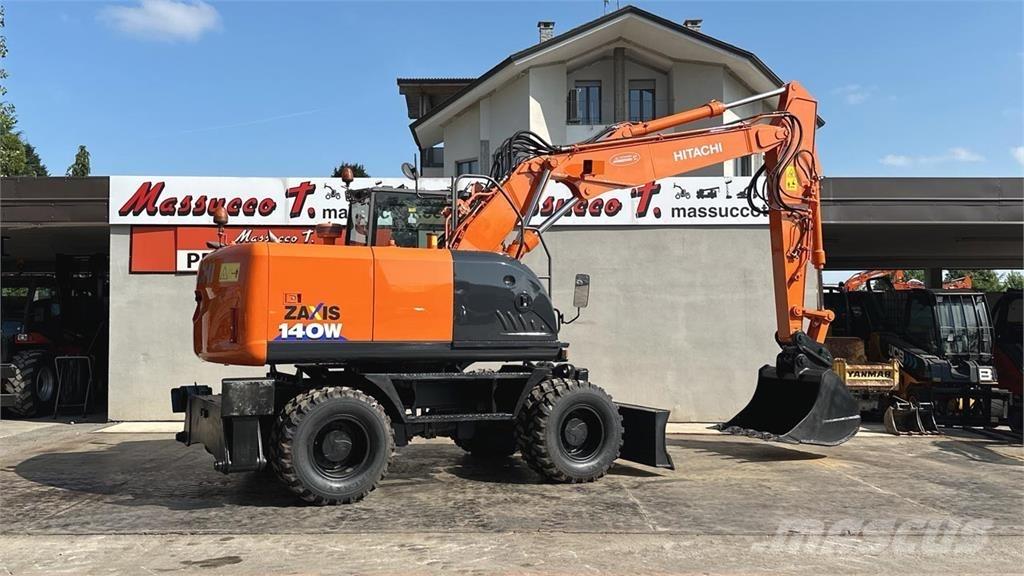 Hitachi ZX140WT-3 Pyöräkaivukoneet