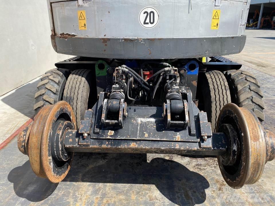 Hitachi ZX170PRR Pyöräkaivukoneet