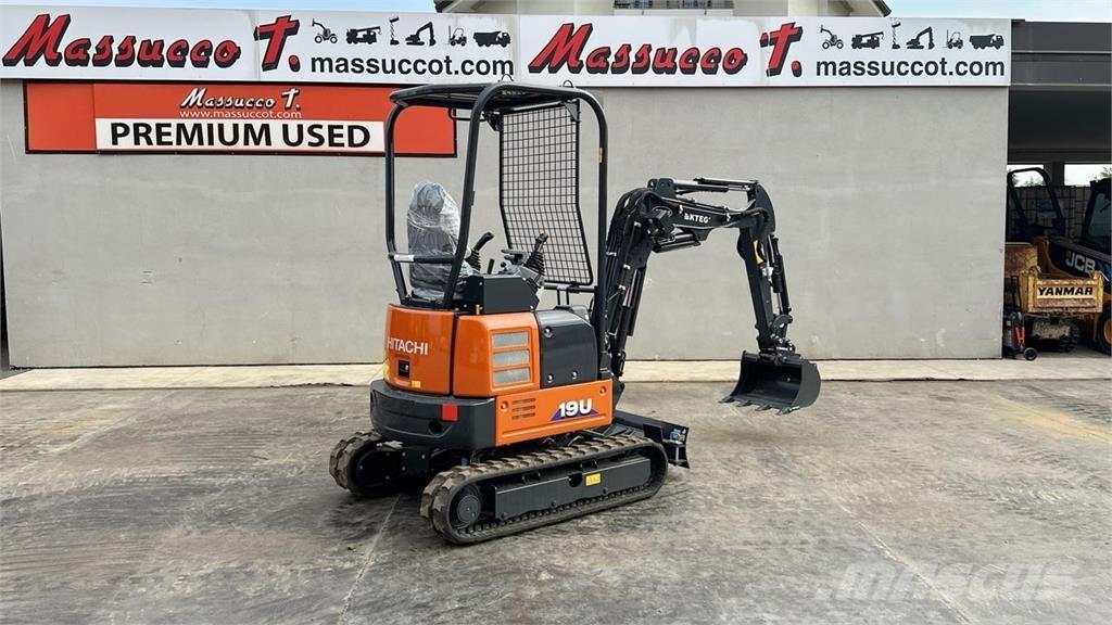 Hitachi ZX19U-2P Minikaivukoneet < 7t