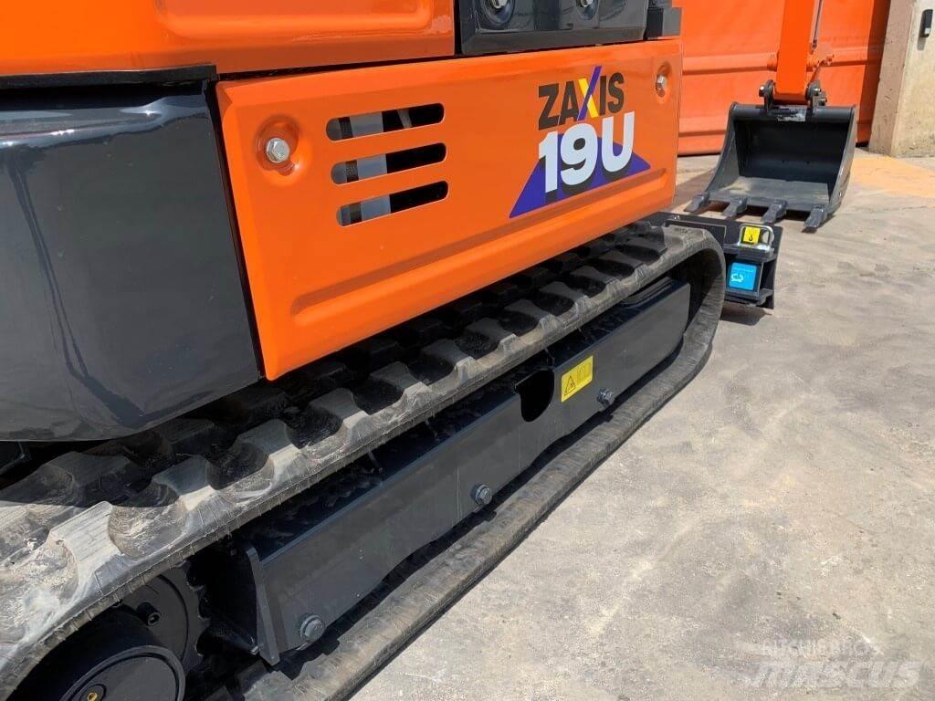 Hitachi ZX19U-6 Minikaivukoneet < 7t