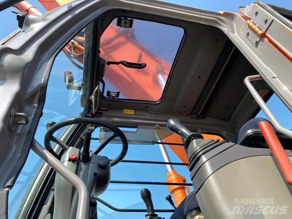 Hitachi ZX210MH Pyöräkaivukoneet