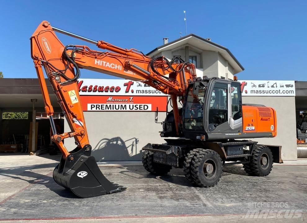 Hitachi ZX210W-3 Pyöräkaivukoneet