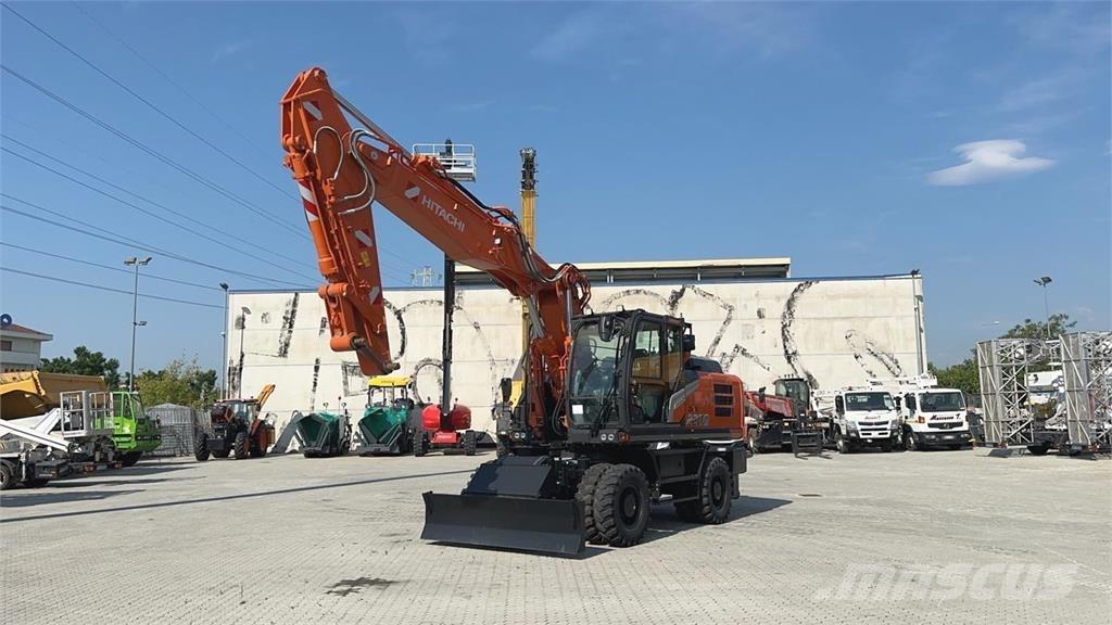 Hitachi ZX220W-7 Pyöräkaivukoneet