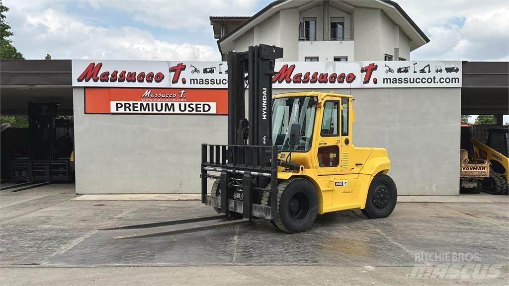 Hyundai 80D-7E Dieseltrukit