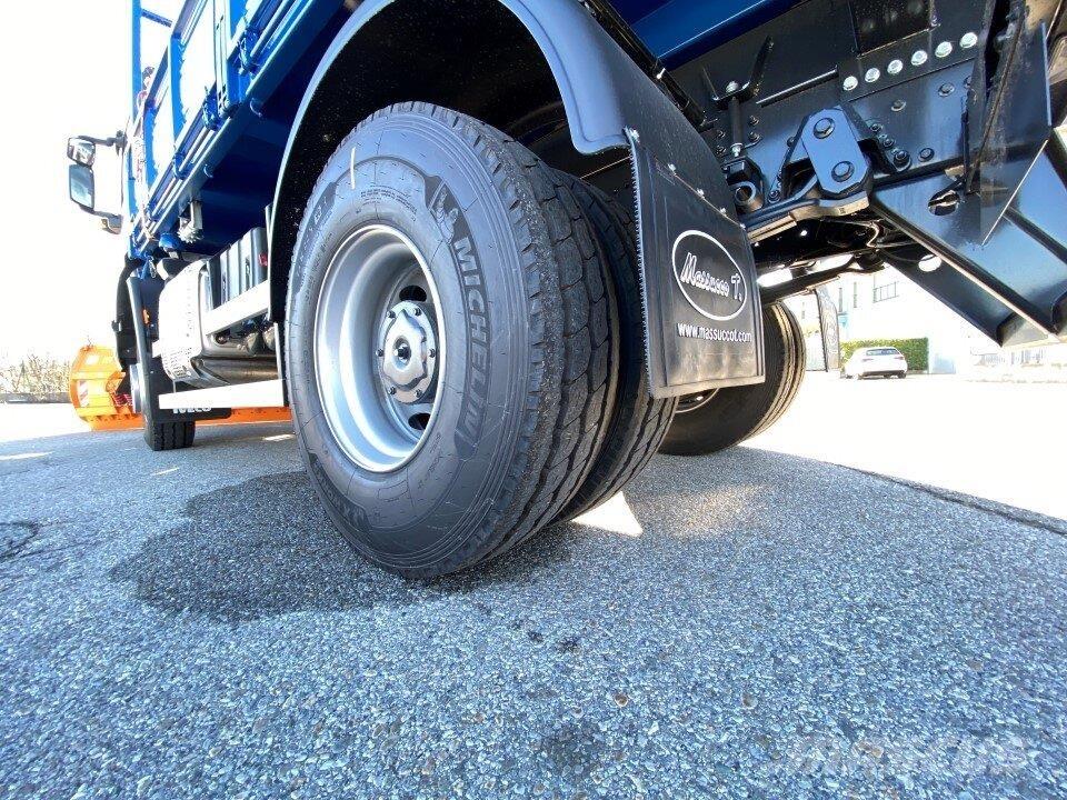 Iveco TRAKKER 360 Lumiaurat