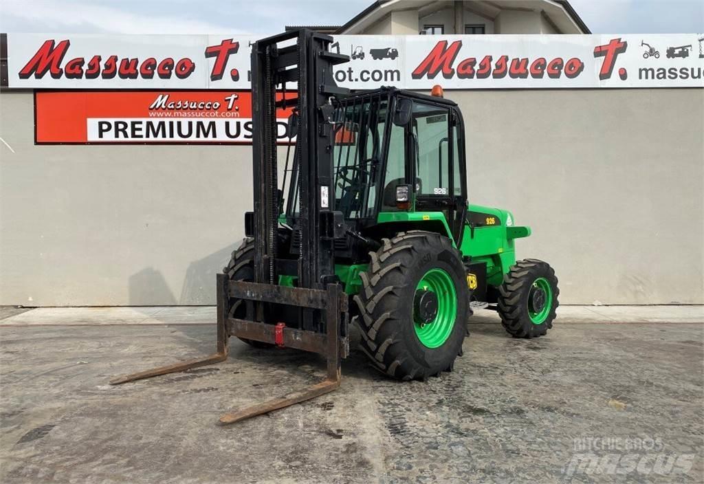JCB 926 Maastotrukit