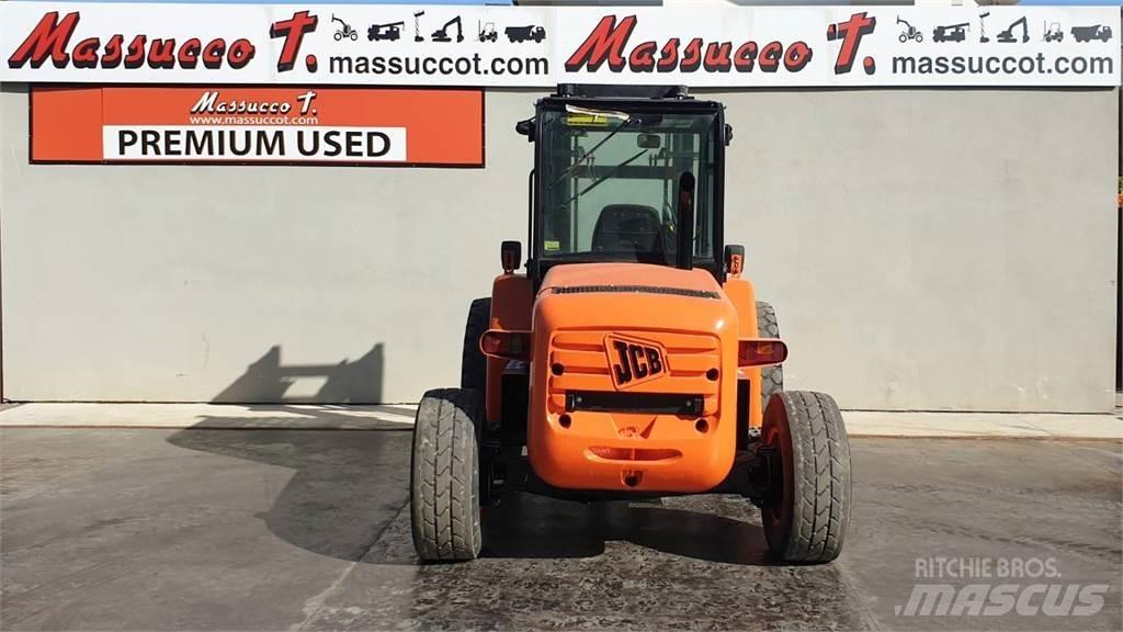 JCB 940 4x2 Maastotrukit