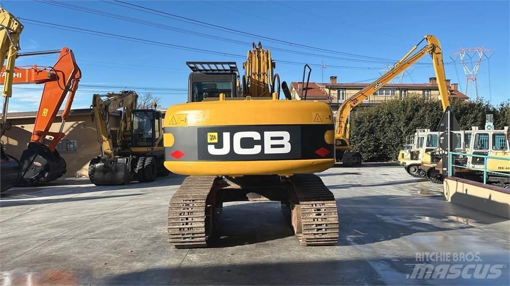 JCB JS235HD Telakaivukoneet