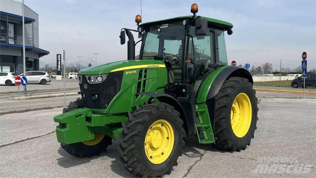 John Deere 6090MC 4X4 Lumiaurat