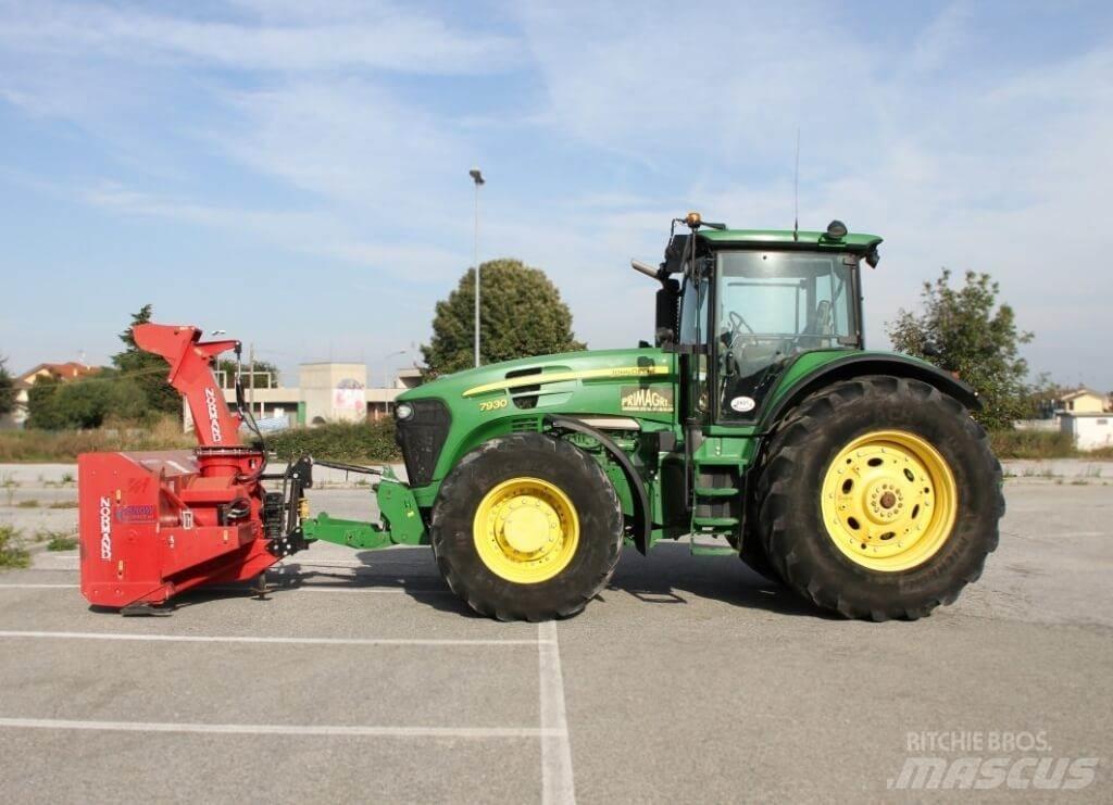 John Deere 7930 4X4 Lumiaurat