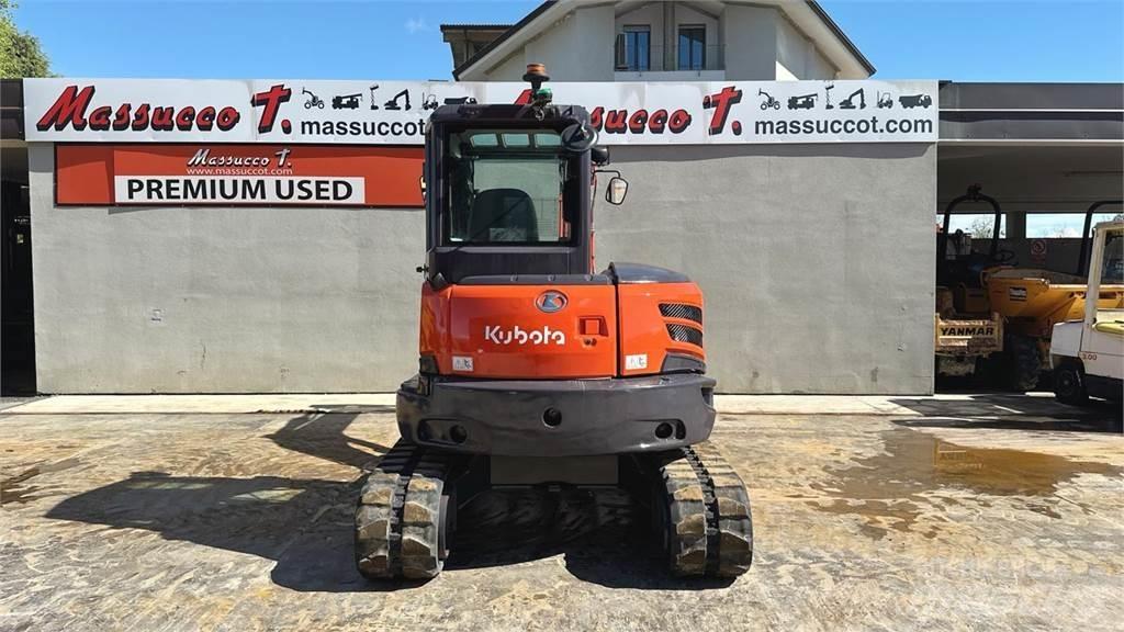 Kubota U55-4 Minikaivukoneet < 7t
