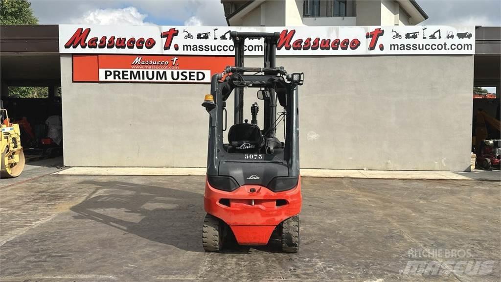 Linde E30L Sähkötrukit