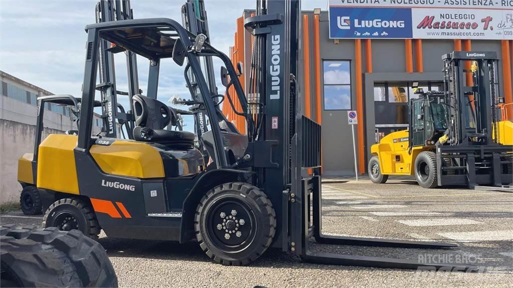 LiuGong CLG2035H Dieseltrukit