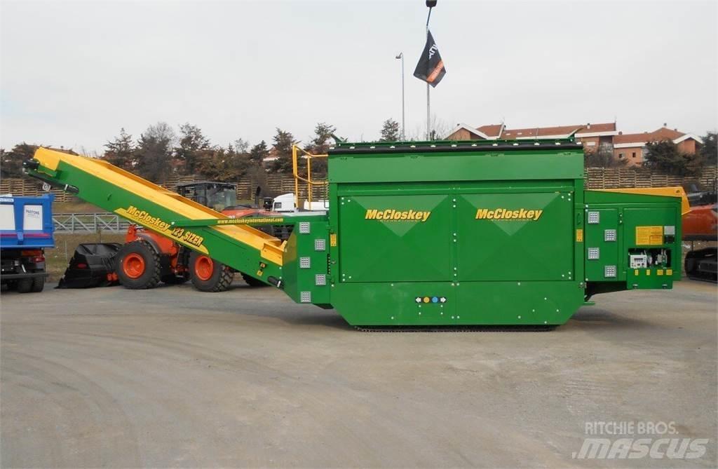 McCloskey 123 Jätteenlajittelukalustot