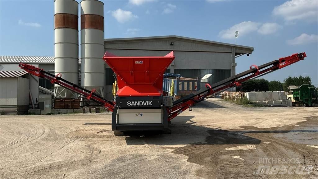 Sandvik QE241 Jätteenlajittelukalustot