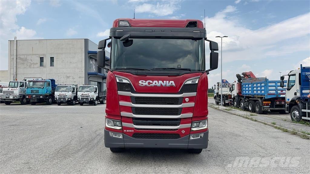Scania R650 8x4 Muut kuorma-autot