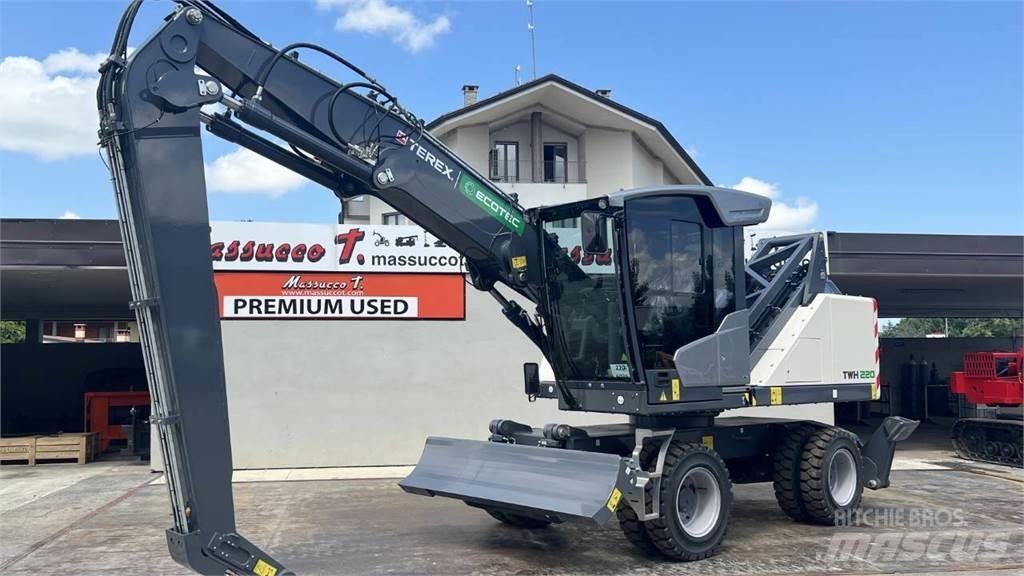 Terex TWH 220 S5 Pyöräkaivukoneet