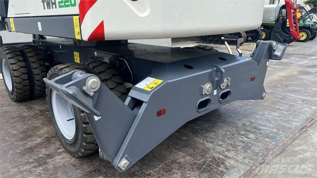 Terex TWH 220 S5 Pyöräkaivukoneet
