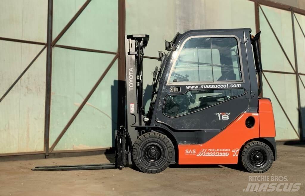 Toyota 02-8FDF18 Dieseltrukit