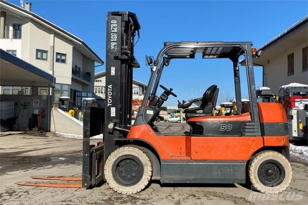 Toyota 7FBMF50 Sähkötrukit